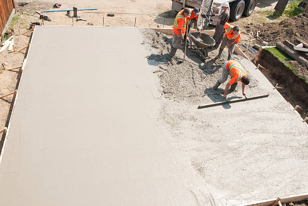 Best Concrete Driveway Installation in Sunnyside, CA